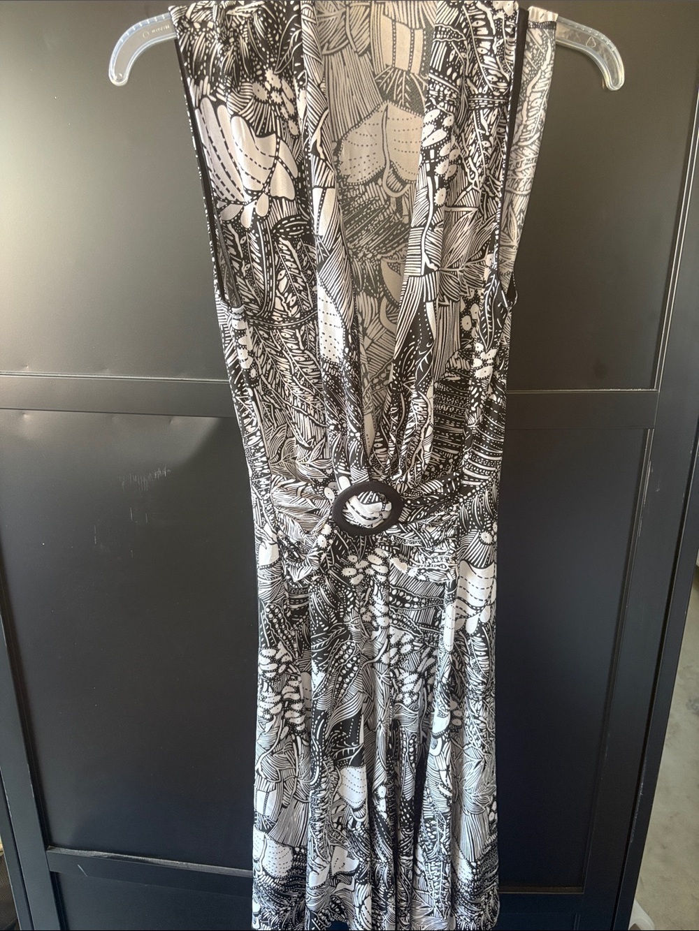 Black & White Sleeveless Maxi Dress with Ring Waist Accent